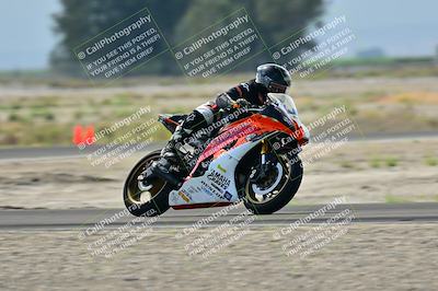 media/Apr-18-2025-TrackDaz (Fri) [[45f5874c44]]/B Group/Session 2 (Turn 7)/